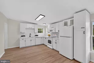 678 Walnut Ct, Red Hill, PA 18076 - Photo 6