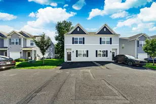 909 Still Waters, Pennsburg, PA 18073 - Photo 1