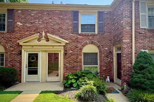 118 Cheshire Dr, Penllyn, PA 19422 - Photo 1