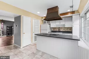 118 Cheshire Dr, Penllyn, PA 19422 - Photo 10