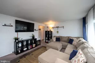 2945 Lincoln Ave, Glenside, PA 19038 - Photo 4
