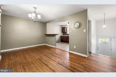 322 W Warren Street, Norristown, PA 19401 - Photo 6