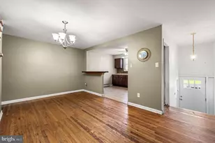 322 W Warren St, Norristown, PA 19401 - Photo 6