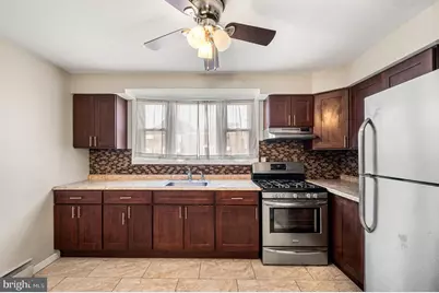 322 W Warren Street, Norristown, PA 19401 - Photo 2