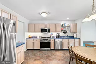 804 Dogwood Ln, Collegeville, PA 19426 - Photo 6