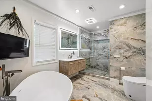 2351 N Parkview Dr, West Norriton, PA 19403 - Photo 20