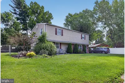 2741 Fernwood Avenue, Abington, PA 19001 - Photo 2