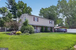 2741 Fernwood Ave, Abington, PA 19001 - Photo 2