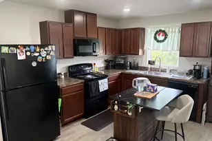 15 Castle Dr, Gilbertsville, PA 19525 - Photo 8