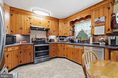 1274 Sumneytown Pike, Lansdale, PA 19446 - Photo 18