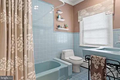 135 E 4th Avenue, Conshohocken, PA 19428 - Photo 14