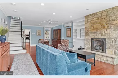 135 E 4th Avenue, Conshohocken, PA 19428 - Photo 4