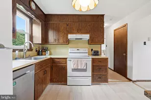1385 Woodmere Rd, Pottstown, PA 19464 - Photo 14