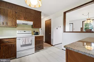 1385 Woodmere Rd, Pottstown, PA 19464 - Photo 16