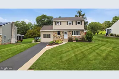 1385 Woodmere Road, Pottstown, PA 19464 - Photo 2