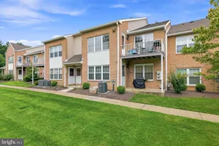 606 Valley Glen Rd, Elkins Park, PA 19027 - Photo 2