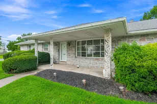 1011 N Charlotte St, Pottstown, PA 19464 - Photo 4