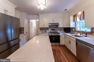 442 Stonemason Way, Lansdale, PA 19446 - Photo 2