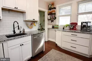 2422 Avondale Ave, Abington, PA 19001 - Photo 10