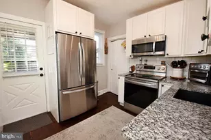 2422 Avondale Ave, Abington, PA 19001 - Photo 8