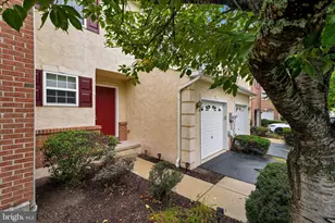 903 Carrington Dr, Red Hill, PA 18076 - Photo 2
