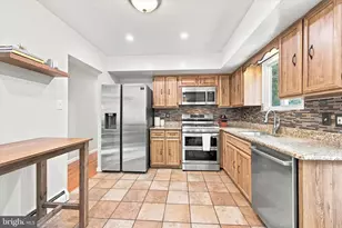 160 S Midland Ave, Norristown, PA 19403 - Photo 8