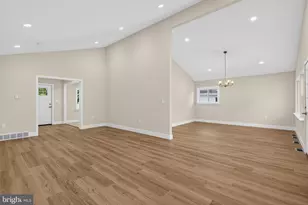 7724 Green Valley Rd, Wyncote, PA 19095 - Photo 10