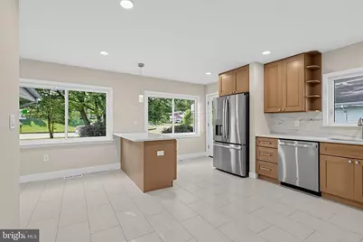 7724 Green Valley Road, Wyncote, PA 19095 - Photo 4