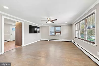 376 E 4th Street, Lansdale, PA 19446 - Photo 4