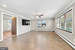 376 E 4th St, Lansdale, PA 19446 - Photo 4
