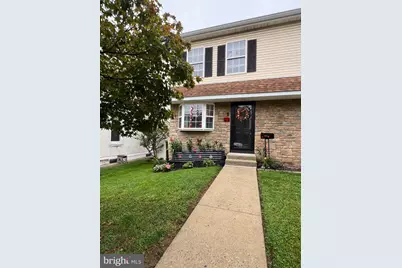 22 W 7th Street, Bridgeport, PA 19405 - Photo 1