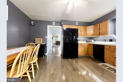 22 W 7th Street, Bridgeport, PA 19405 - Photo 8
