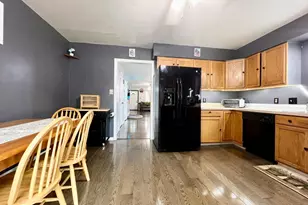 22 W 7th St, Bridgeport, PA 19405 - Photo 8