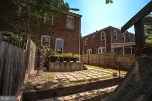 1719 Powell St, Norristown, PA 19401 - Photo 4