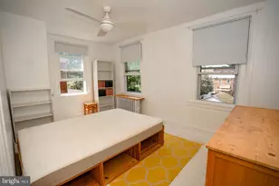 1719 Powell St, Norristown, PA 19401 - Photo 32
