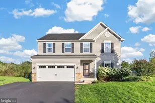 15 Blue Ridge Dr, Gilbertsville, PA 19525 - Photo 1