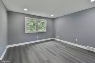 3225 Burn Brae Dr, Dresher, PA 19025 - Photo 18