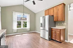 296 Westminster Ln, Souderton, PA 18964 - Photo 14