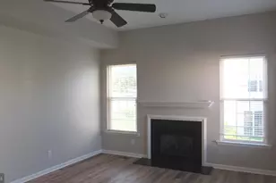 1045 Fallbrook Ln, Pottstown, PA 19464 - Photo 16