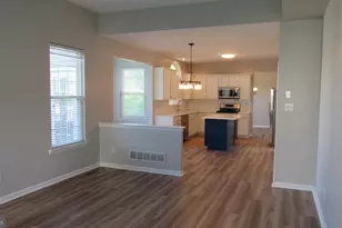 1045 Fallbrook Ln, Pottstown, PA 19464 - Photo 12