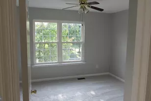 1045 Fallbrook Ln, Pottstown, PA 19464 - Photo 30