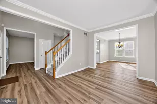 1045 Fallbrook Ln, Pottstown, PA 19464 - Photo 6