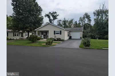 541 Springhouse, North Wales, PA 19454 - Photo 2