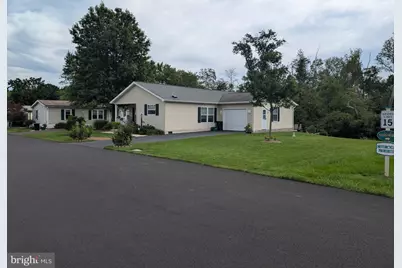 541 Springhouse, North Wales, PA 19454 - Photo 8