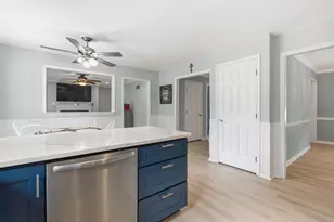 107 Diane Cir, West Norriton, PA 19403 - Photo 14