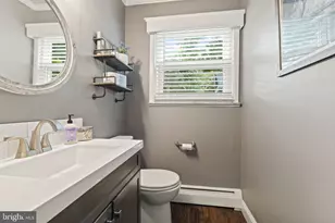 845 G Ave, Glenside, PA 19038 - Photo 12