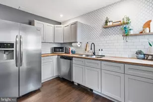 15 Coates St, Bridgeport, PA 19405 - Photo 8