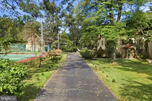 1871 Old Welsh Rd, Abington, PA 19001 - Photo 2