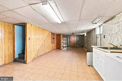 114 W 7th Street, Bridgeport, PA 19405 - Photo 22
