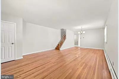 114 W 7th Street, Bridgeport, PA 19405 - Photo 4